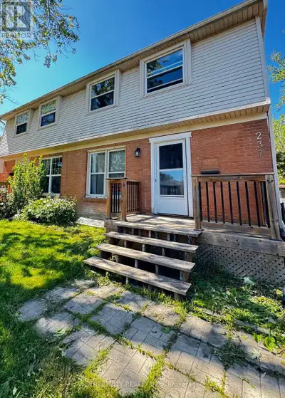 237 HOMESTEAD(ROOM) CRESCENT London North (North F), Ontario
