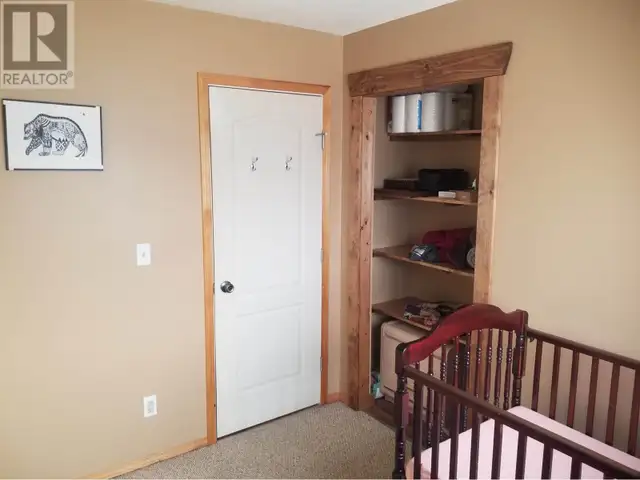 806 4TH AVENUE McBride, British Columbia in Houses for Sale in Quesnel - Image 16