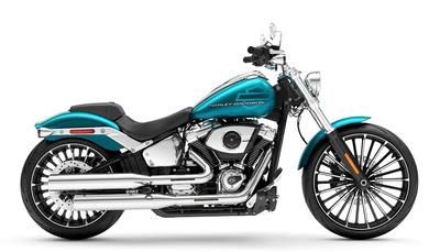 With 34 degrees of rake in the neck, a bobtail fender, and a 240mm rear tire, the 2026 Breakout feel...