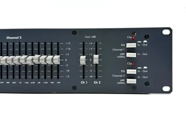 Ashly GQX-1502 Dual 15-Band Stereo Graphic Equalizer - $169 in General Electronics in Mississauga / Peel Region - Image 5
