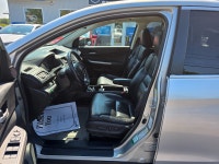 "• Power_Windows • Power_Seat • Power_Mirrors • Power_Locks • Keyless_Entry • Air_Conditioning • Til... (image 9)