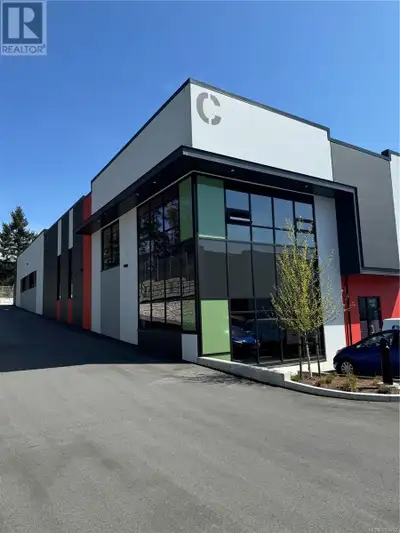 For Lease: 8,354 SF Corner Industrial Strata Unit in Wildcat Industrial at Allandale District. An ex...