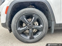 *VEHICLE DESCRIPTION* This vehicle has recently arrived and is in the process of being prepared for... (image 9)