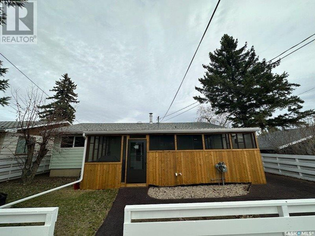 23 5 Street CRESCENT Kindersley, Saskatchewan in Houses for Sale in Saskatoon - Image 3