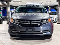 High-Value Options: Leather EX-L Trim Back-Up Camera 8 Passenger Heated Seats Navigation This 2016 H... (image 1)