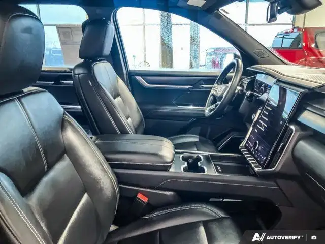 2024 GMC Acadia Elevation | Remote Start | Rear View Camera in Cars & Trucks in Prince Albert - Image 27