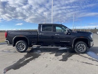 AMVIC Licensed Dealer The 2026 GMC Sierra 2500HD SLT 4WD combines bold design, high-end comfort, and... (image 9)