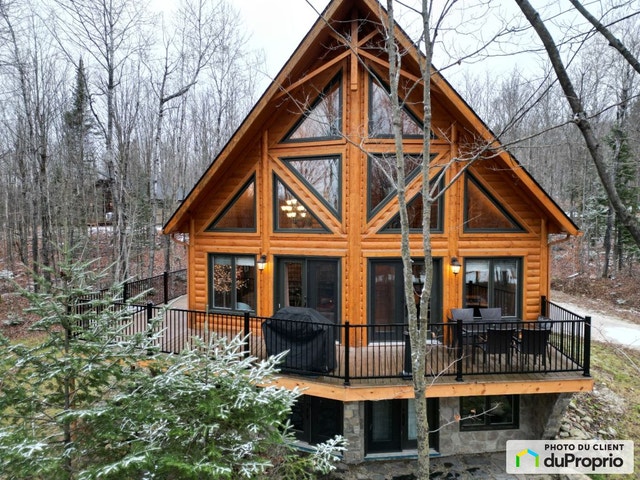 $834,900 - Price Taxes Not Included - 1 1/2 Storey in Amherst — photo 1