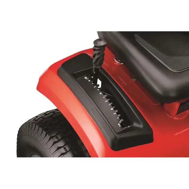 Craftsman E225 42-in 56-volt Lithium Electric Riding Lawn Mower in Lawnmowers & Leaf Blowers in Regina - Image 3