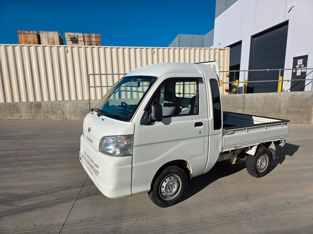 2008 Daihatsu Hijet JUMBO AWD Auto Clean Mini Kei Truck in Cars & Trucks in Calgary