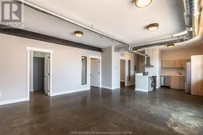 140 King STREET West Unit# 204 Chatham, Ontario