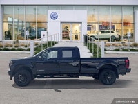 This Ford Super Duty F-350 SRW delivers a Intercooled Turbo Diesel V-8 6.7 L/406 engine powering thi... (image 1)