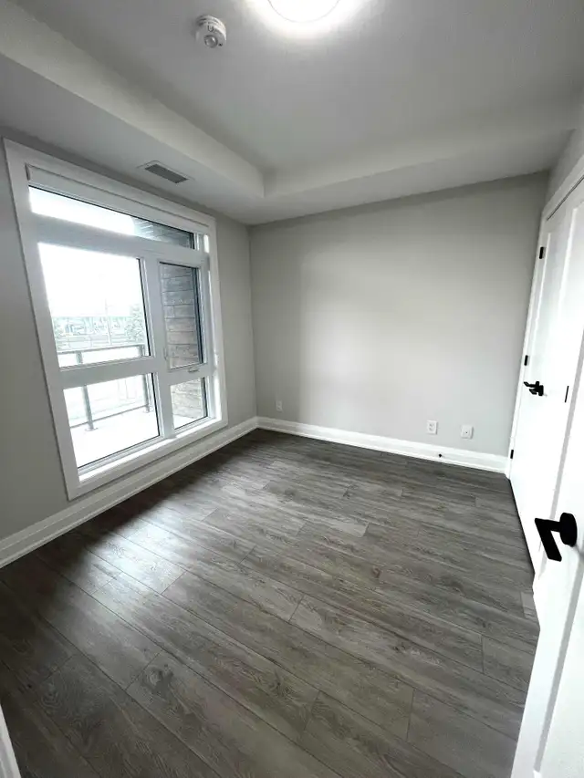 Venetian Harbours for lease ~ Executive Point Edward Living! in Long Term Rentals in Sarnia - Image 12