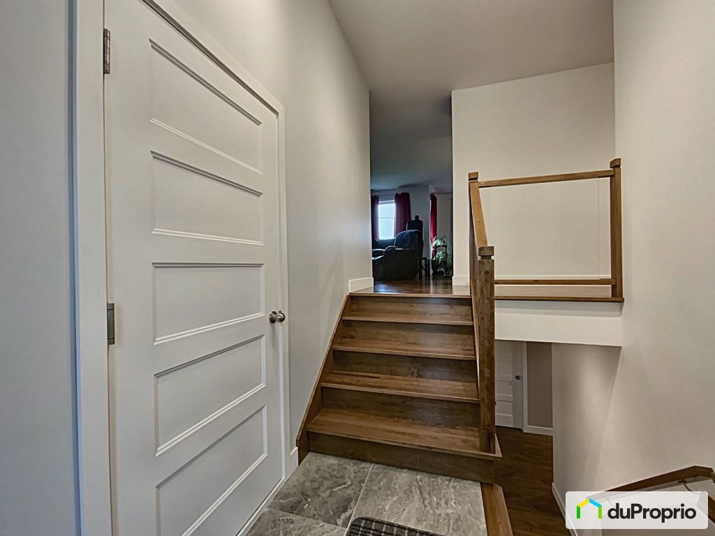 $559,000 - Bungalow for sale in St-Jacques — photo 2