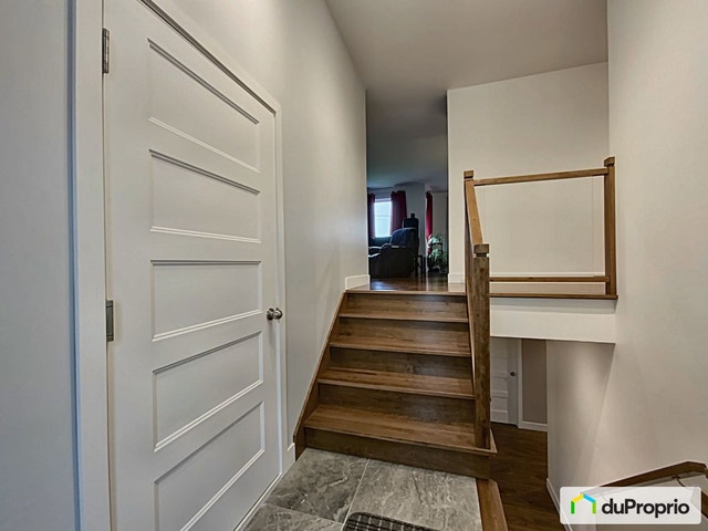 $559,000 - Bungalow for sale in St-Jacques — photo 2