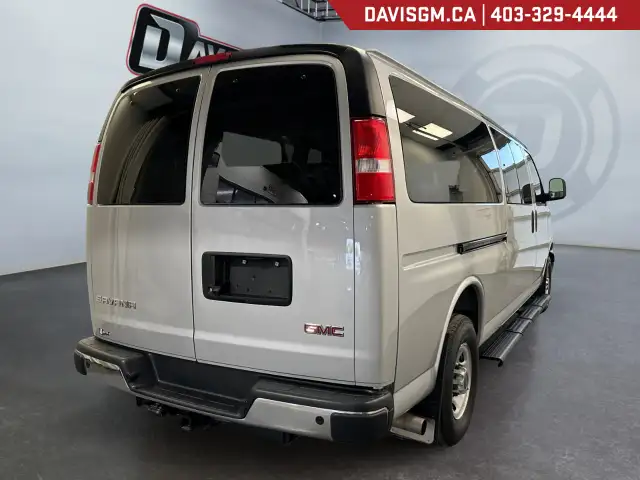 2025 GMC Savana Passenger LT RWD 3500 155&amp;quot; LT in Cars & Trucks in Lethbridge - Image 6