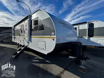 2026 Wildwood 273QBXL Family Comfort Meets Adventure A family favorite with versatile sleeping space...