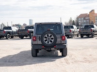 Welcome to Barrie Dodge Chrysler Jeep. TRANSMISSION: 8-SPEED AUTOMATIC (STD),QUICK ORDER PACKAGE 24G... (image 6)