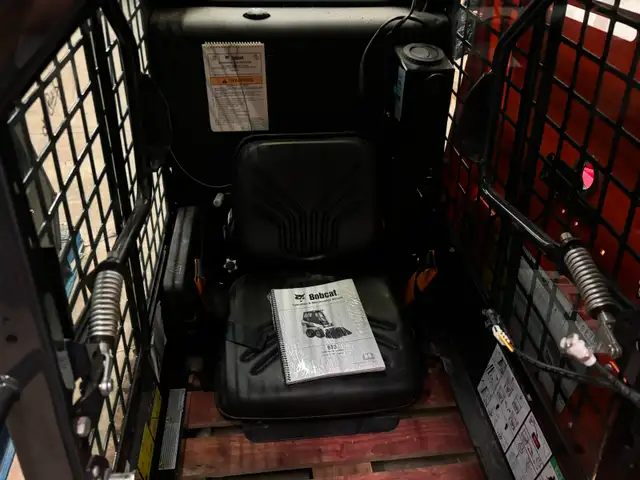 BOBCAT S70/463 CAB ENCLOSURE-BRAND NEW TAKE OFF63771549911299124