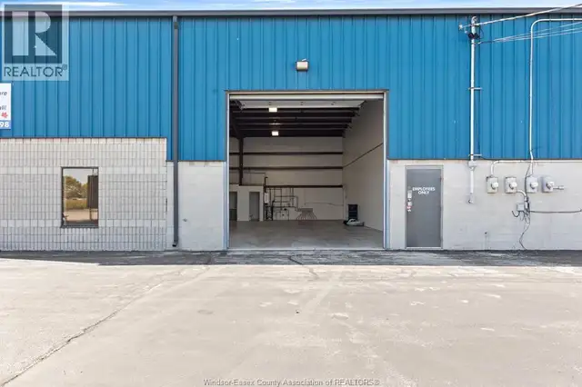 492 BLANCHARD PARK Unit# 1 Lakeshore, Ontario in Commercial & Office Space for Rent in Windsor Region - Image 3