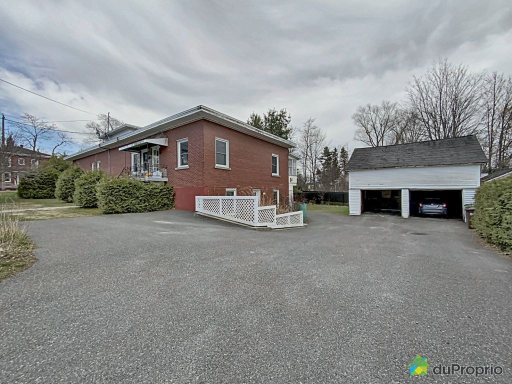 $1,007,000 - Quadruplex for sale in Magog — photo 2
