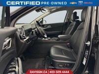 The 2023 Kia Sportage Hybrid EX AWD blends bold modern styling, advanced hybrid efficiency, and conf... (image 9)