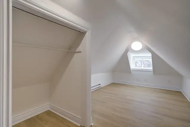 Renovated 2 Bedroom Loft for Rent-Ashley Street | Long Term Rentals ...