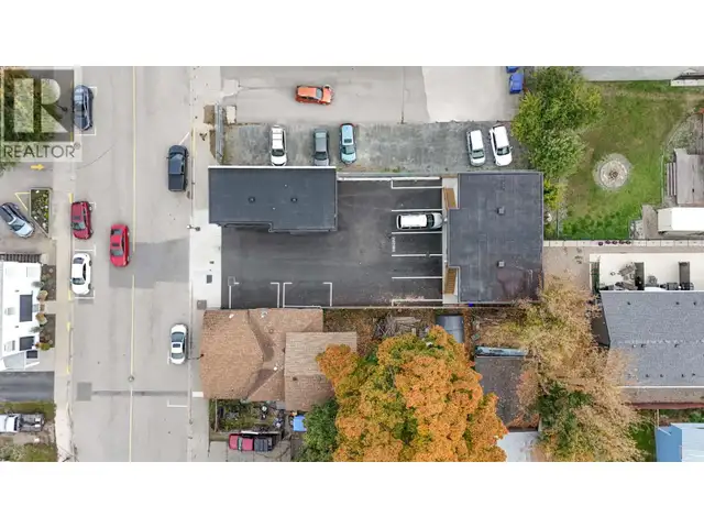 704 Cliff Avenue Enderby, British Columbia in Commercial & Office Space for Rent in Prince Rupert - Image 23