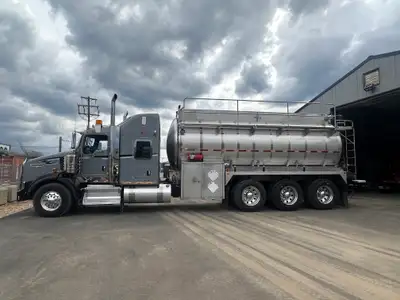 Welcome to Edmonton Equipment Rentals and Sales Ltd Cummins ISX15 6 Cylinder 15.0 L Diesel 550 hp En...