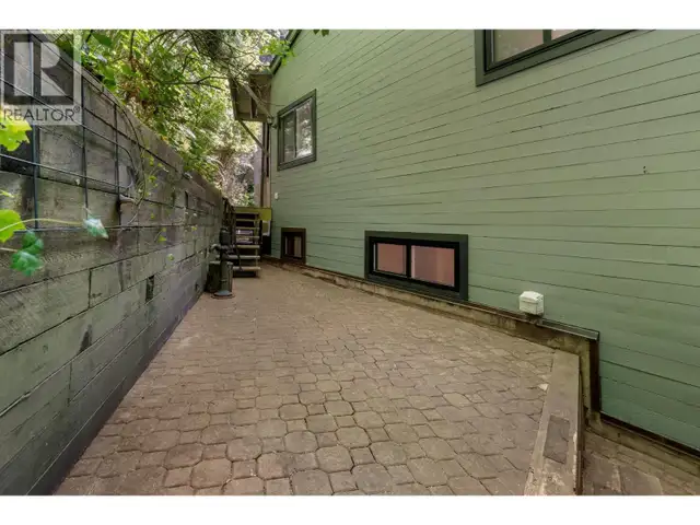 2086 RIVERGROVE PLACE North Vancouver, British Columbia in Houses for Sale in North Shore - Image 39