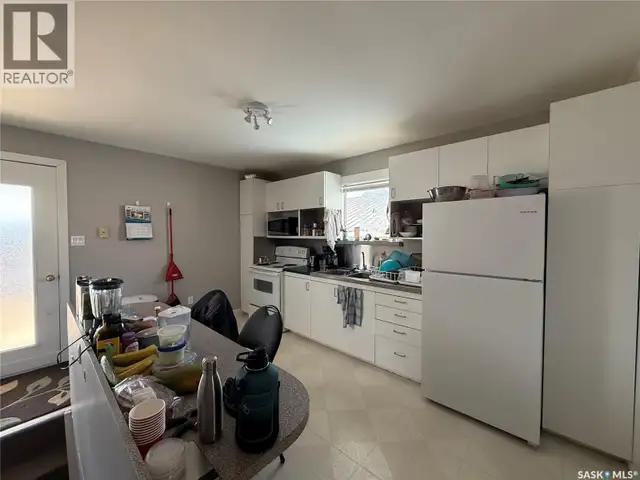 112 1st AVENUE W Kindersley, Saskatchewan in Houses for Sale in Saskatoon - Image 4