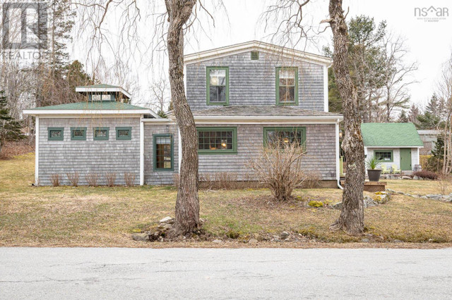 147 Victoria Street Chester, Nova Scotia in Houses for Sale in Bridgewater - Image 3