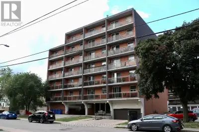Perfect for first-time buyers or downsizers! This bright and well-maintained 1-bedroom, 1-bath condo...