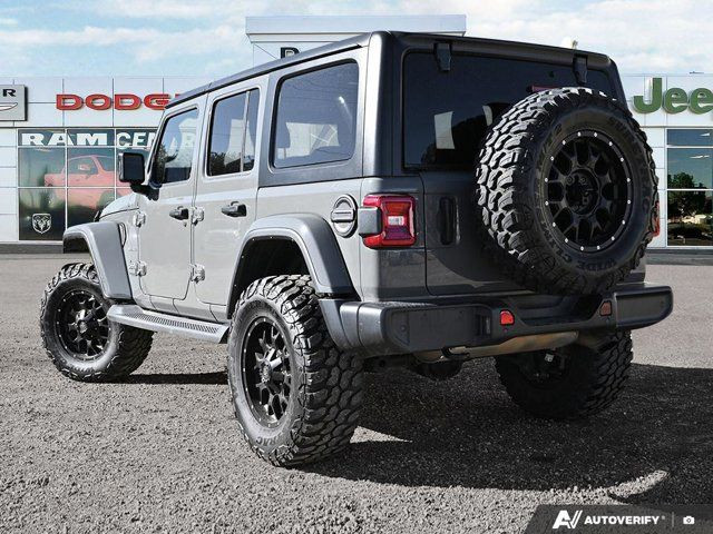2021 Jeep Wrangler Unlimited Sahara 4x4 4 Door Auto 35inch Nav in Cars & Trucks in St. Albert - Image 4