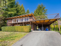 71 LAURIE CRESCENT West Vancouver, British Columbia