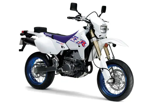 2024 Suzuki DR-Z400 SM REBATE INCLUDED in Street, Cruisers & Choppers in Kitchener / Waterloo - Image 3