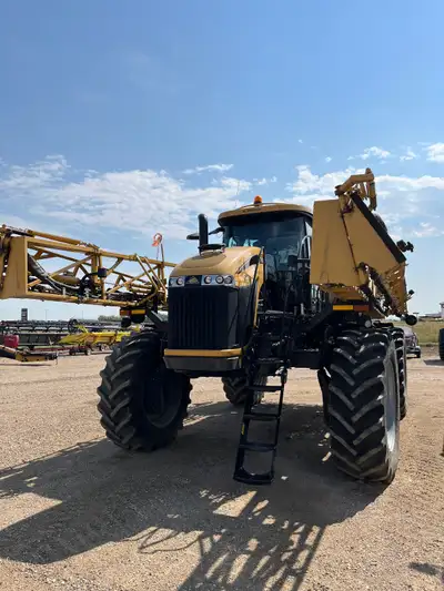 2017 RoGator RG1300B 2330 Hours 120' Steel Booms 2330 Hours 650 Floats 380 Skinnys Full Line Ag Sale...