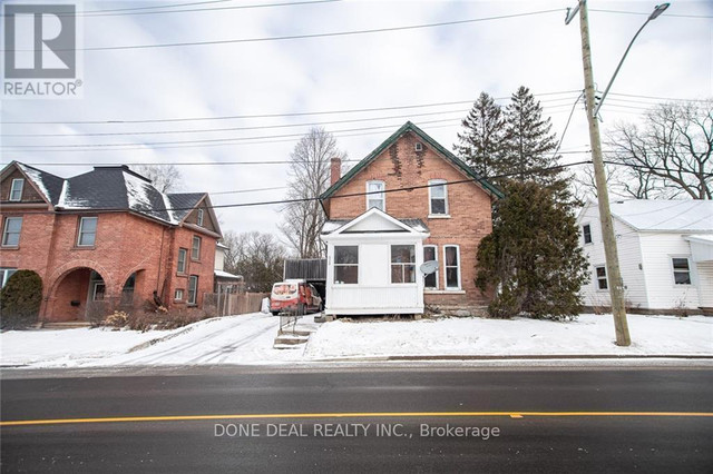 473 RAGLAN ST S Renfrew, Ontario in Houses for Sale in Renfrew