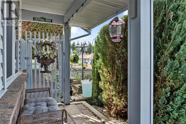 5276 Catalina Dr Nanaimo, British Columbia62864749466370122