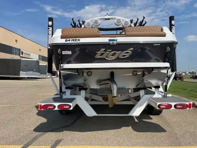 2025 Tige 24RZX in Powerboats & Motorboats in Saskatoon - Image 26
