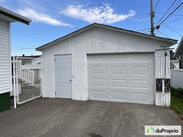 $299,900 - Bungalow for sale in Jonquière (Jonquière) — photo 3