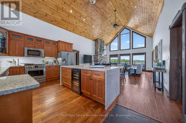 64 MCCORDS ROAD McKellar, Ontario in Houses for Sale in Barrie - Image 7
