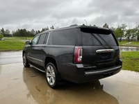 This GMC Yukon XL delivers a Gas/Ethanol V8 6.2L/ engine powering this Automatic transmission. ENGIN... (image 8)
