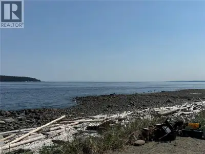 Oceanfront living at it's finest! This bright & beautiful south-facing 2 bed, 2 bath corner suite of...