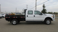 2014 Ford F-350 Flatbed Truck 4X4 Low Km's AMVIC LICENSED..... Ask for Special Financing & Leasing d... (image 4)