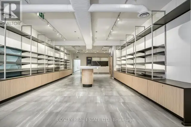 2577 YONGE STREET Toronto (Mount Pleasant West), Ontario in Commercial & Office Space for Rent in City of Toronto - Image 11