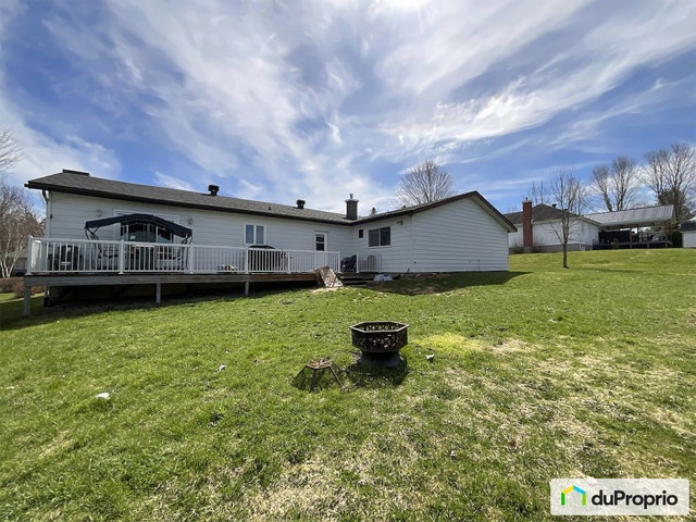 $450,000 - Bungalow for sale in Martinville — photo 2