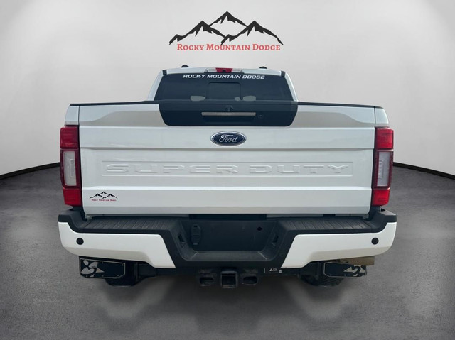 ONE OWNER 2022 FORD F350 LARIAT CREW CAB DIESEL in Cars & Trucks in Red Deer - Image 4