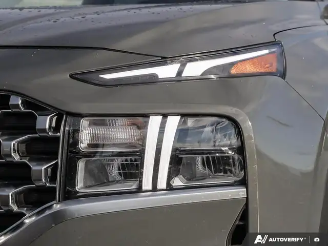 2023 Hyundai Santa Fe Preferred w/Trend Package Low Km | Leat...590535826111866889