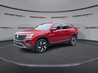 // ACCIDENT FREE!! // Meet the 2024 Volkswagen Atlas Cross Sport Highline 2.0 4WD, a stylish midsize... (image 3)